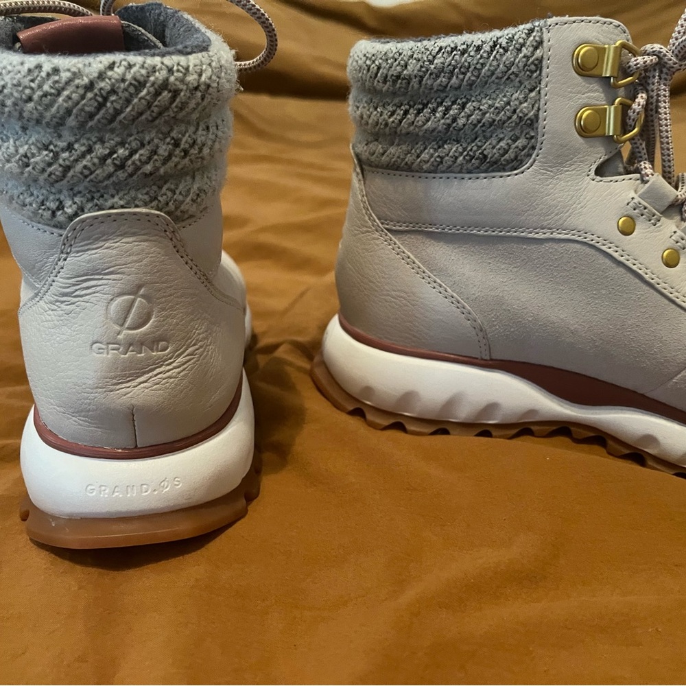Cole Haan size 5.5 boots - Picture 3 of 4